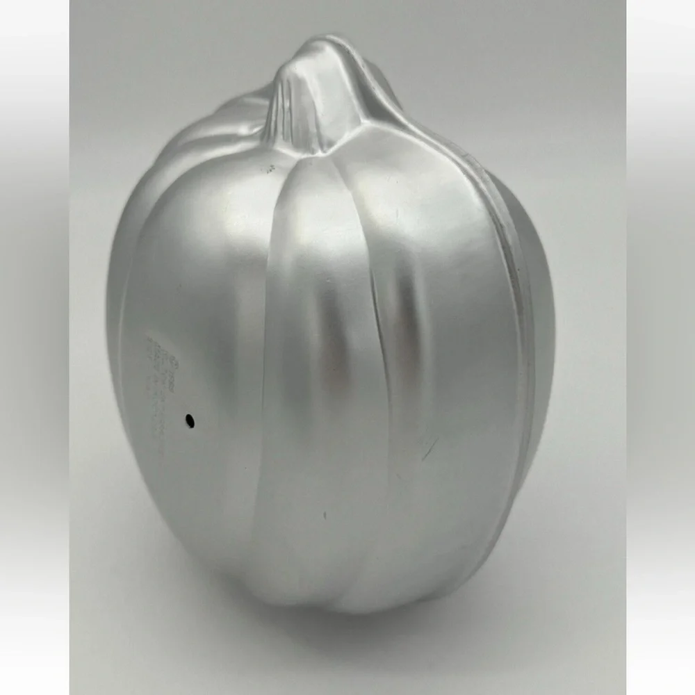 Wilton Halloween 3D Stand Up JACK-O-LANTERN Pumpkin Baking Cake Pan Vintage